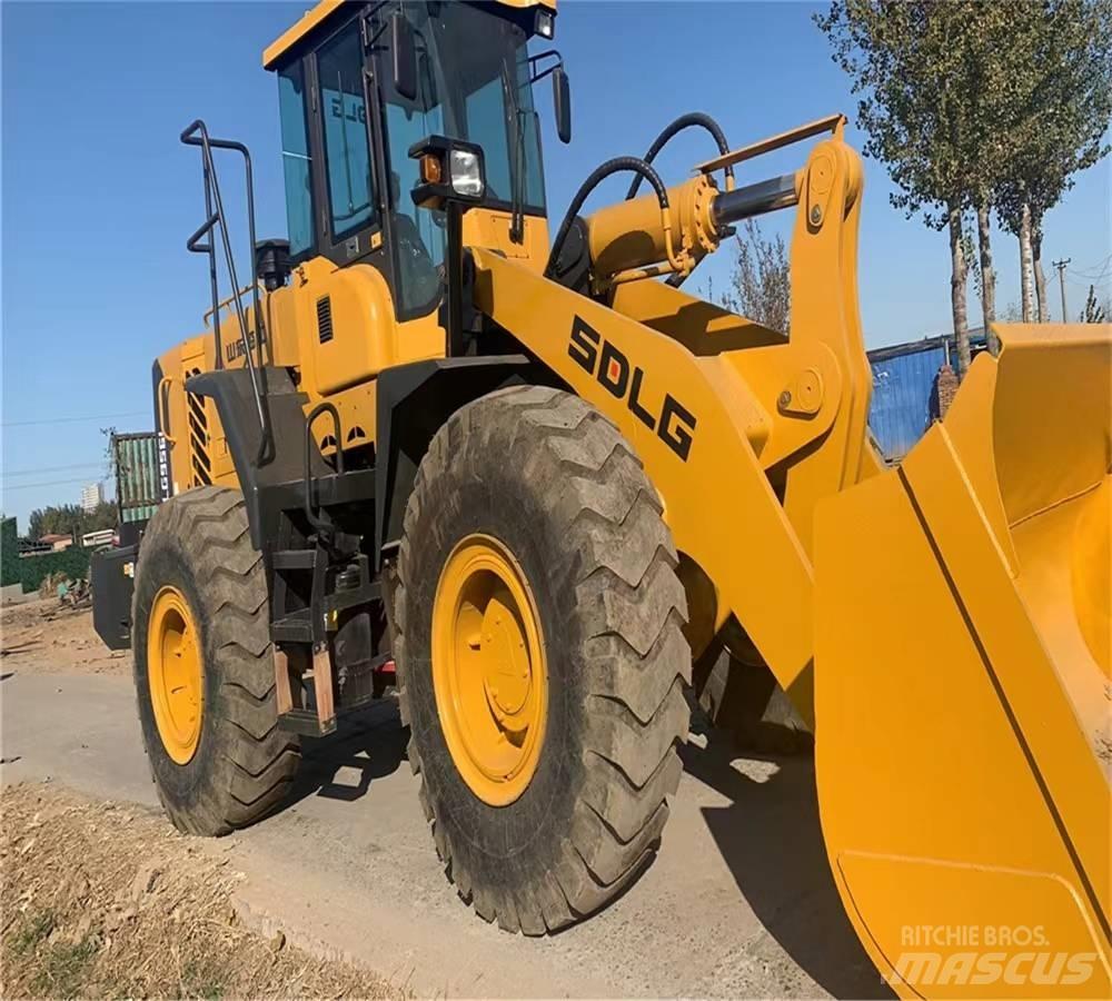 SDLG 956L 轮式装载机