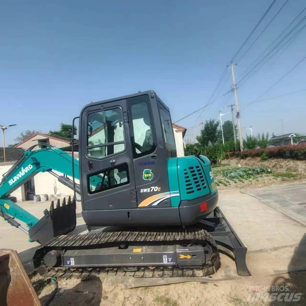 Sunward SWE 70 E 小型挖掘机
