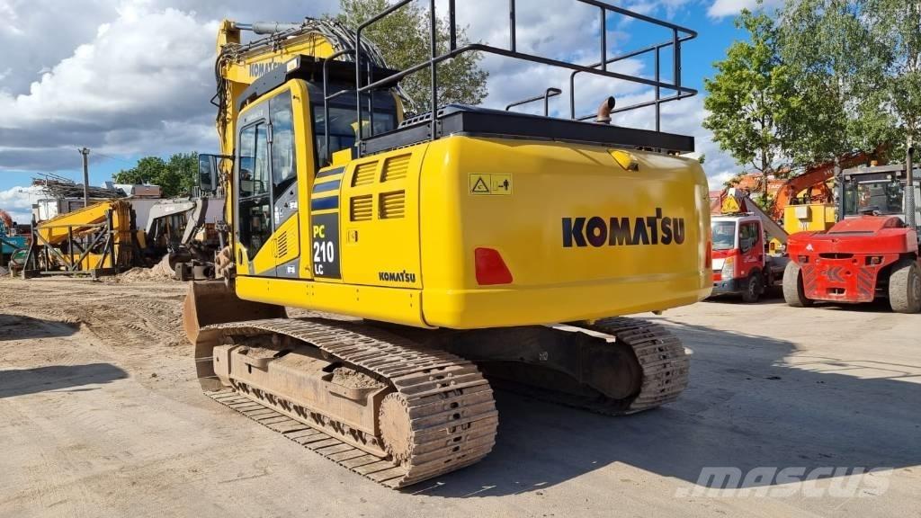 Komatsu PC 210 LC-11 履带挖掘机