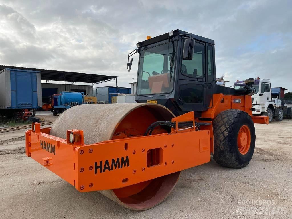 Hamm 2520 D 单轮压路机