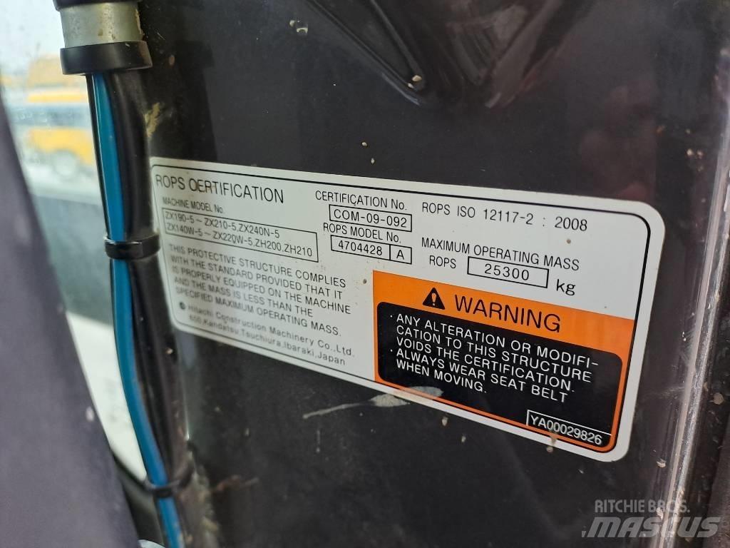 Hitachi ZX210LC-5B 履带挖掘机