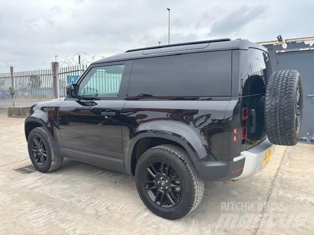 Land Rover Defender 大型面包车