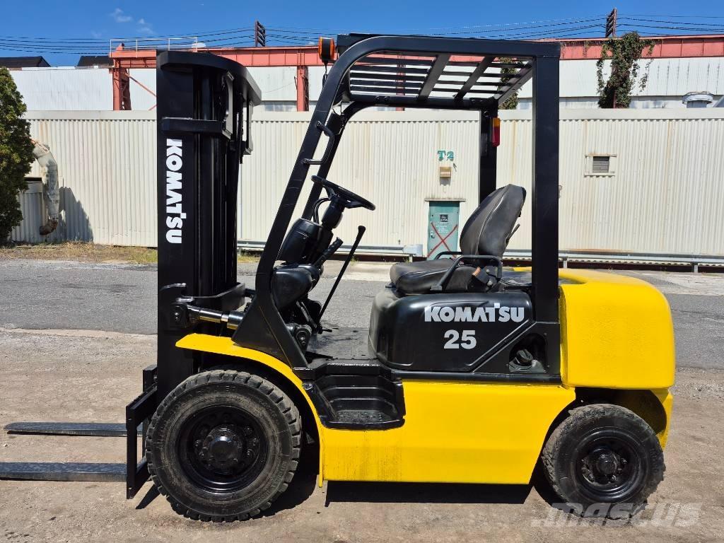 Komatsu FG 25 C-12 其他叉车