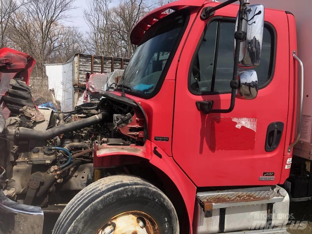 Freightliner m2 厢式货车