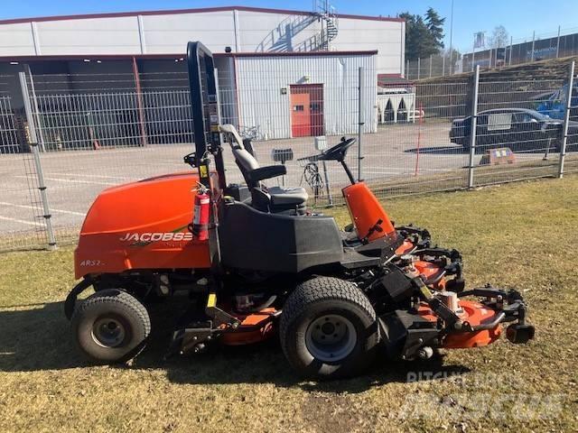 Jacobsen AR522 长草、修正和环绕割草机