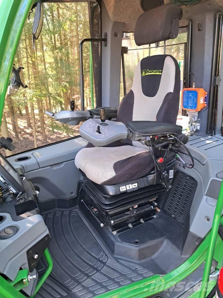 John Deere 1110 G 集运机