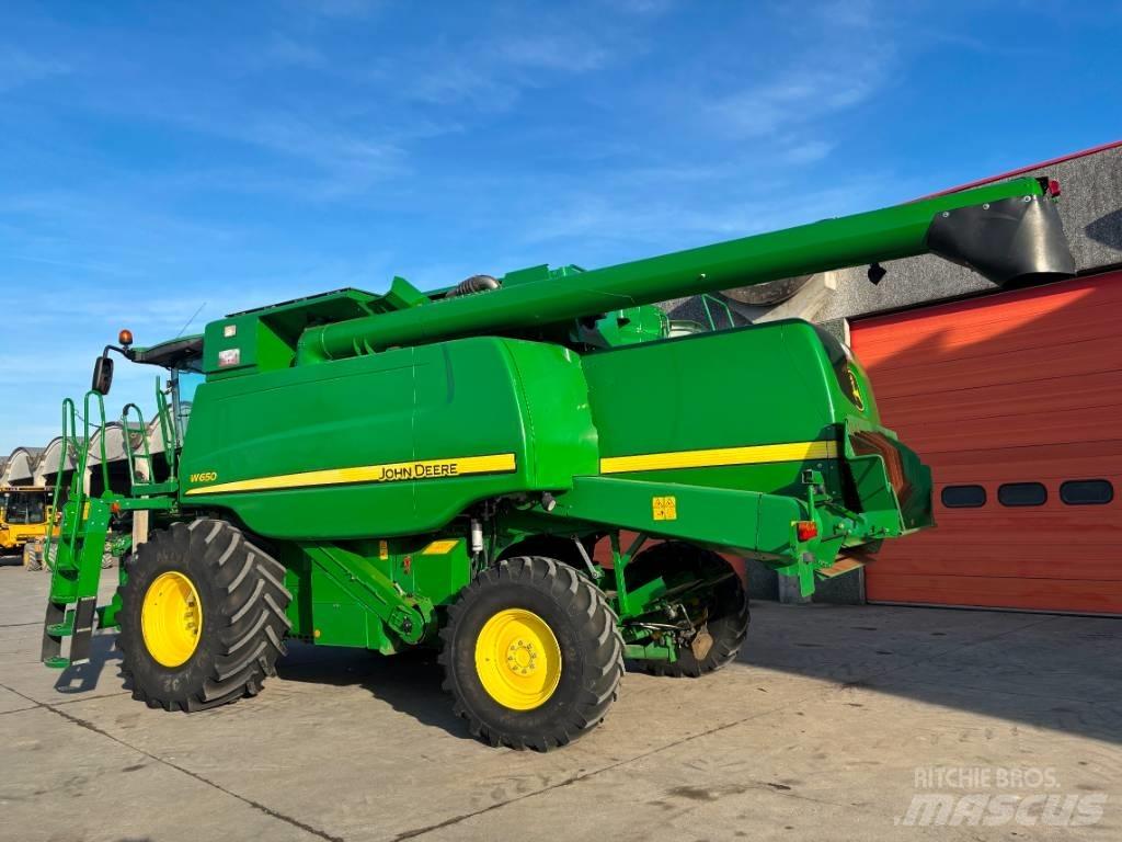 John Deere W 650 联合收割机