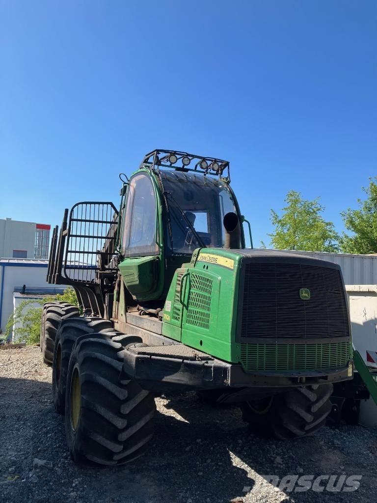 John Deere 1110 E 集运机