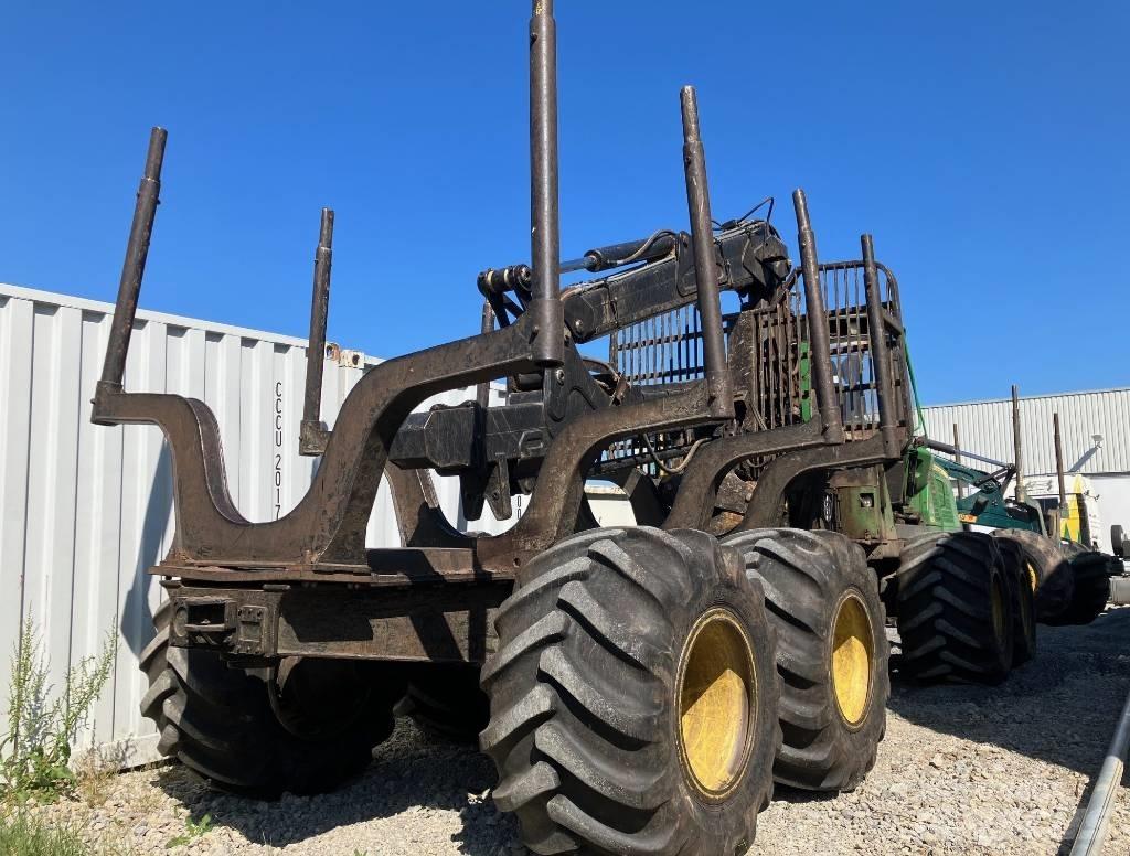 John Deere 1110 E 集运机
