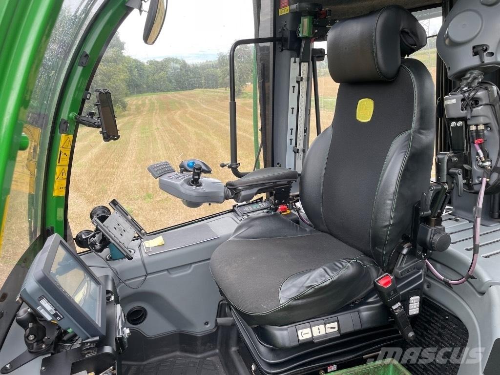 John Deere 1270G 8WD 收割机