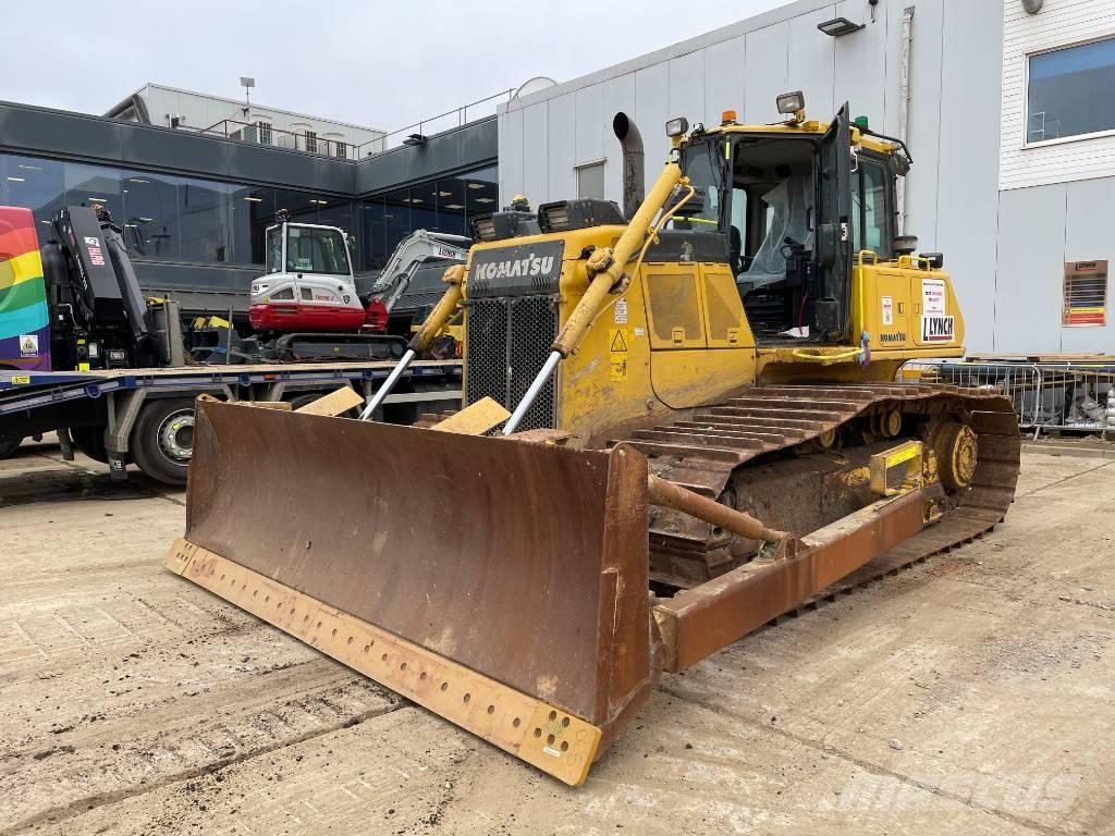 Komatsu D 65 PX-18E0 履带式推土机