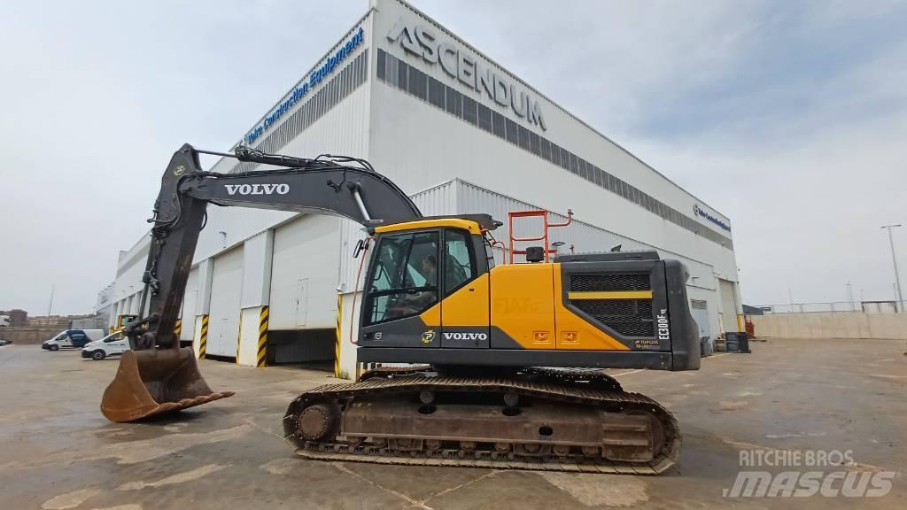 Volvo EC300ENL 履带挖掘机
