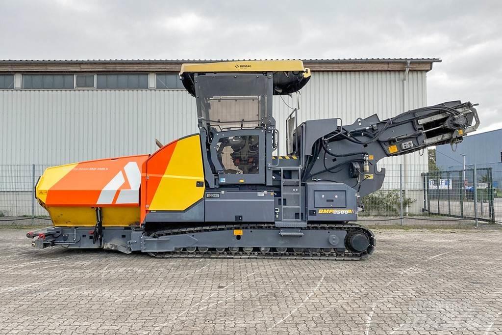 Bomag BMF 2500 S 沥青摊铺机