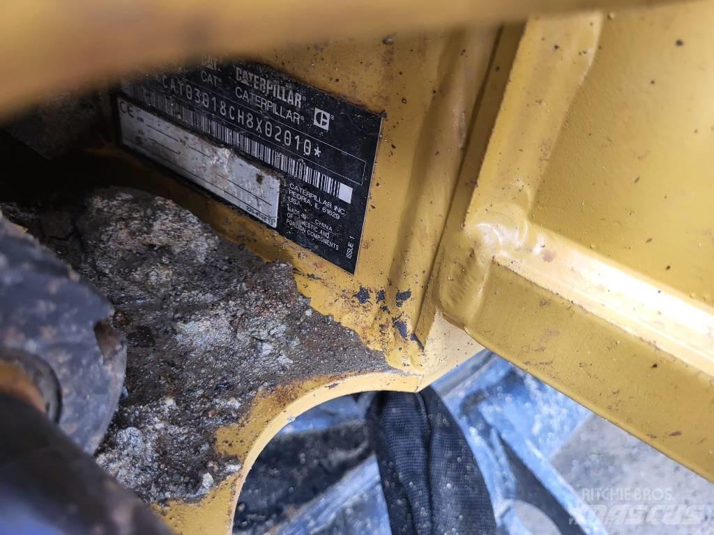 CAT 301.8 NG 小型挖掘机