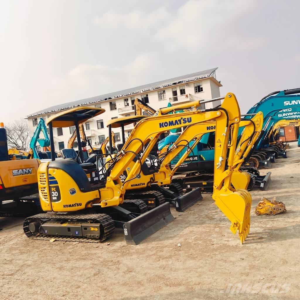 Komatsu PC30MR 小型挖掘机
