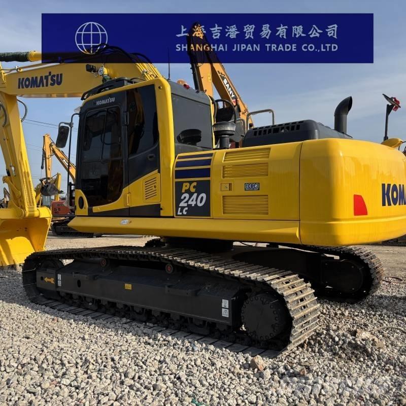 Komatsu PC 240 履带挖掘机