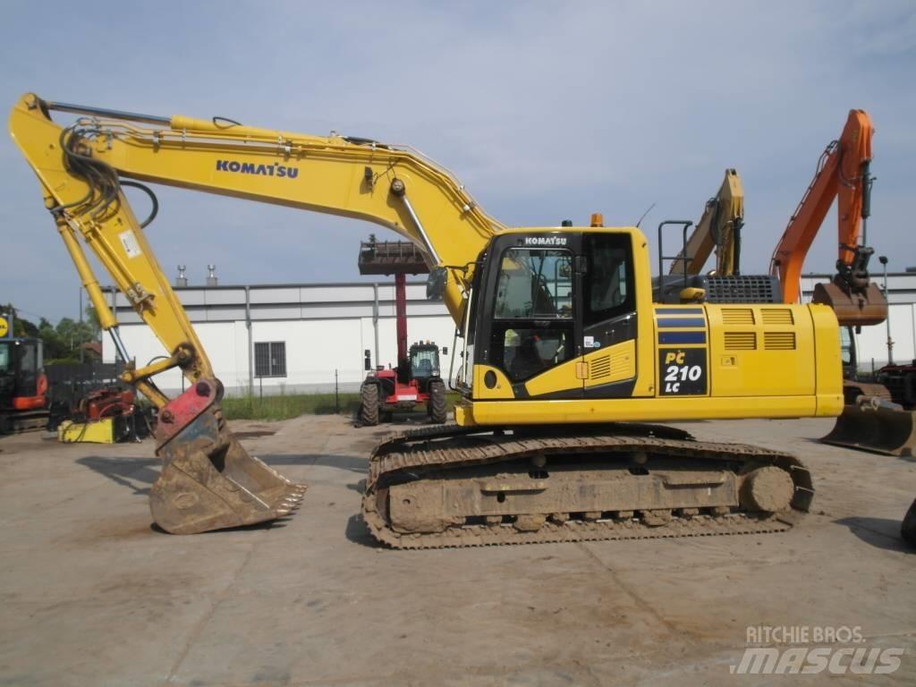 Komatsu PC 210 LC-11 履带挖掘机