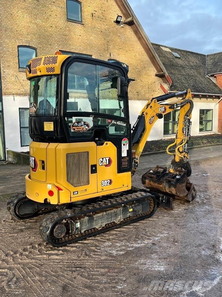CAT 302 小型挖掘机