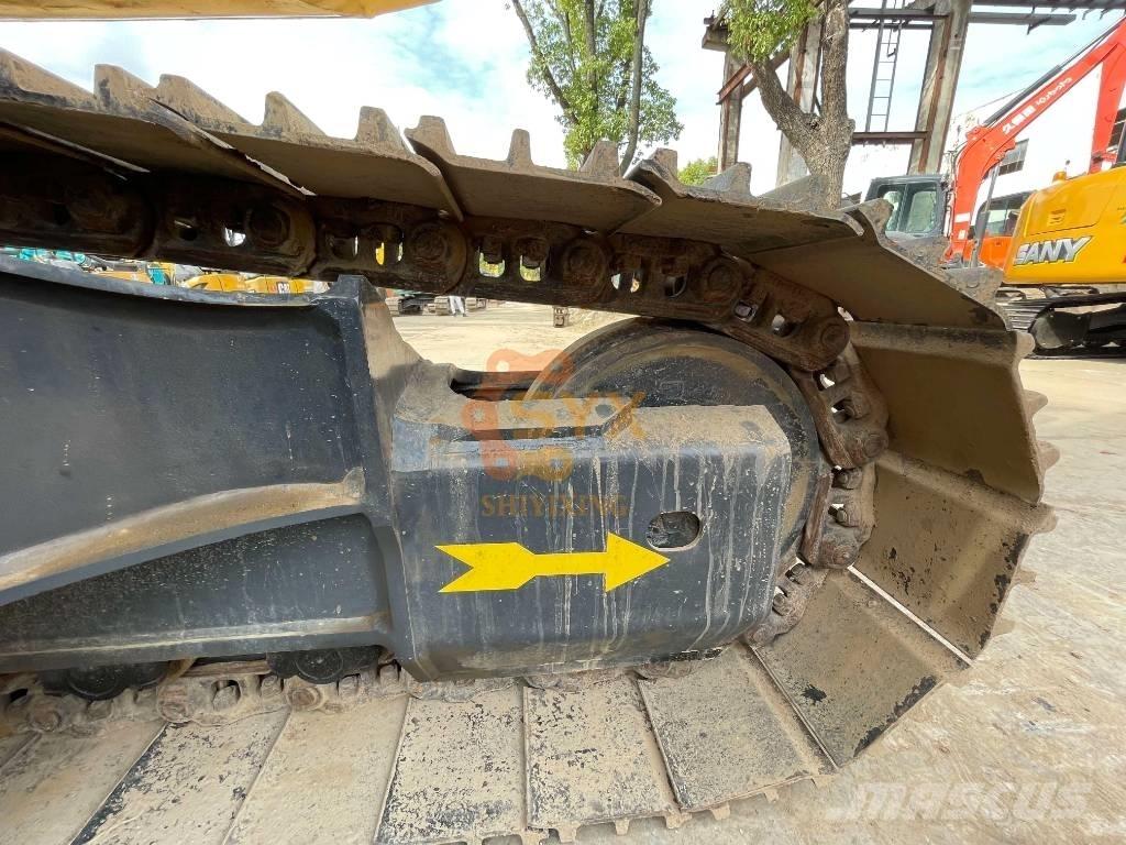 Komatsu PC 200-8 履带挖掘机