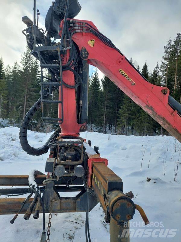 Epsilon Q150L97 木材起重机