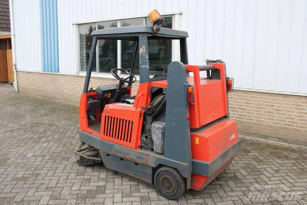  Hako-Jonas 1450E 扫地机
