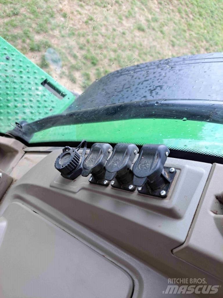 John Deere 8R410 拖拉机/农用车