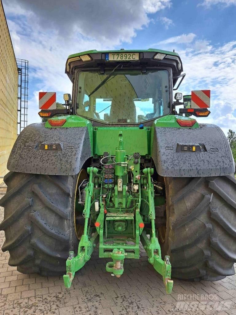 John Deere 8R410 拖拉机/农用车