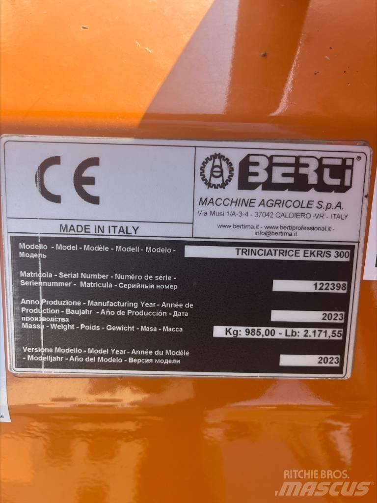 Berti EKR-S 300 牧场割草机和切顶器