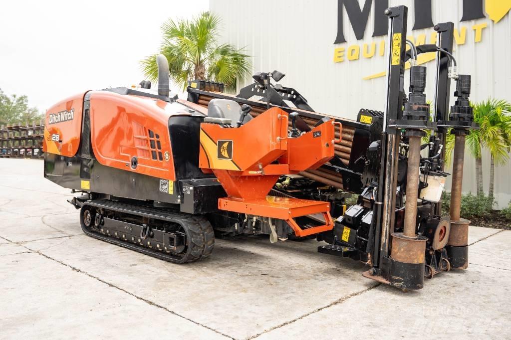 Ditch Witch JT28 水平定向钻井设备