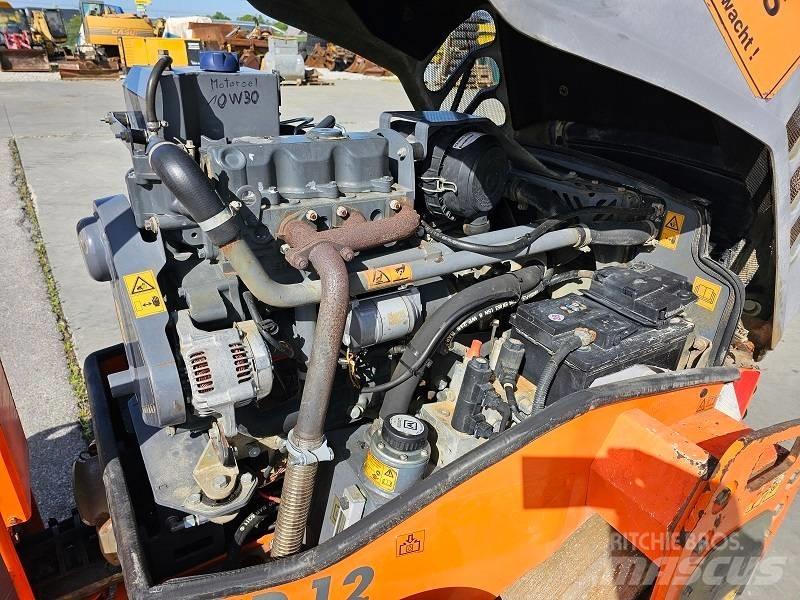 Hamm HD 12 VV 双轮压路机