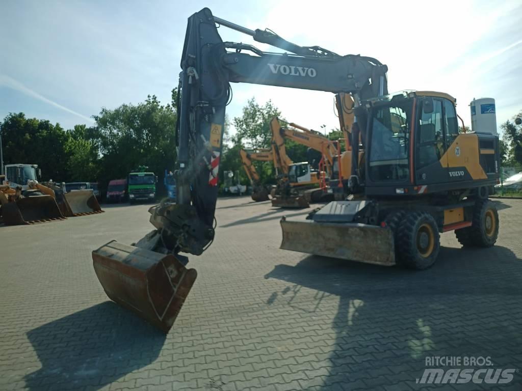 Volvo EW 180 E 轮式挖掘机