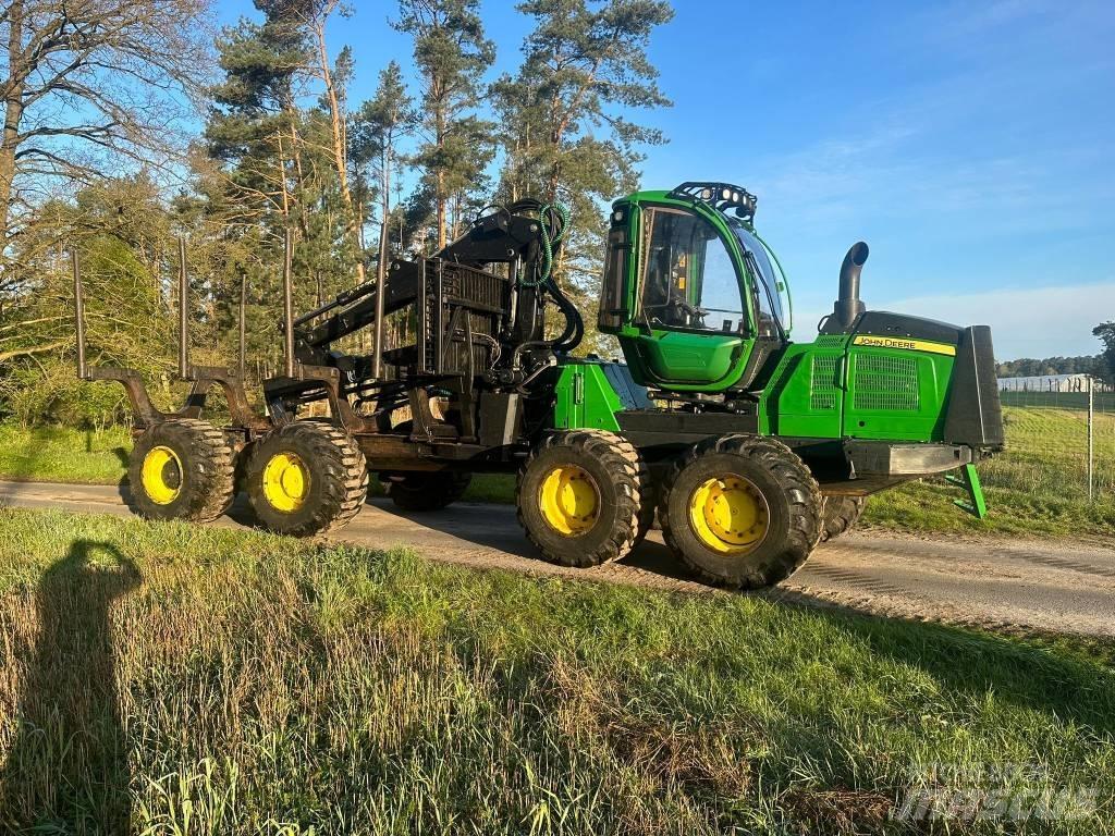 John Deere 1210 E 集运机