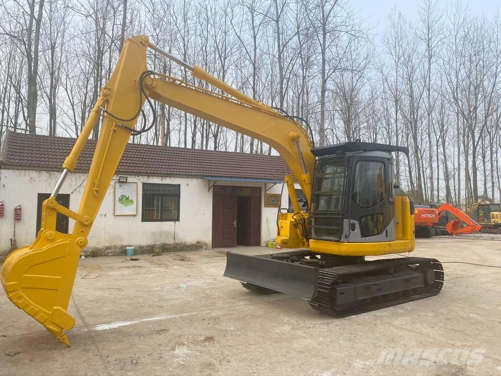 Komatsu PC128US 履带挖掘机