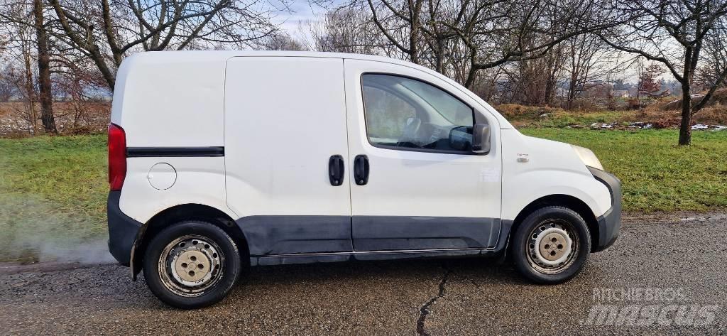 Citroën Nemo 商务面包车