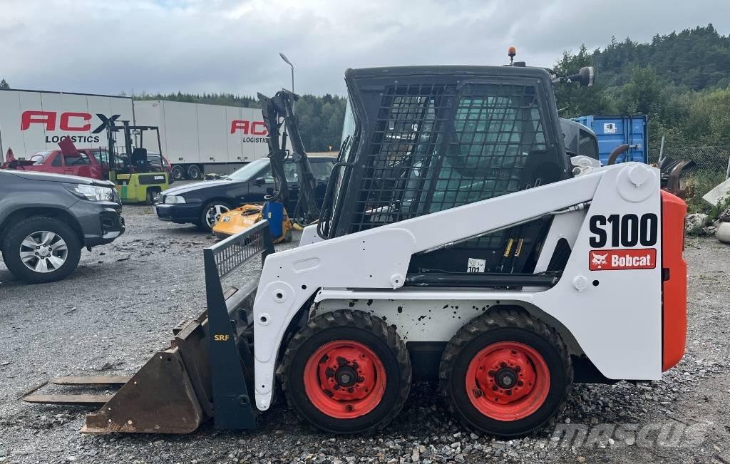 Bobcat S 100 滑移装载机