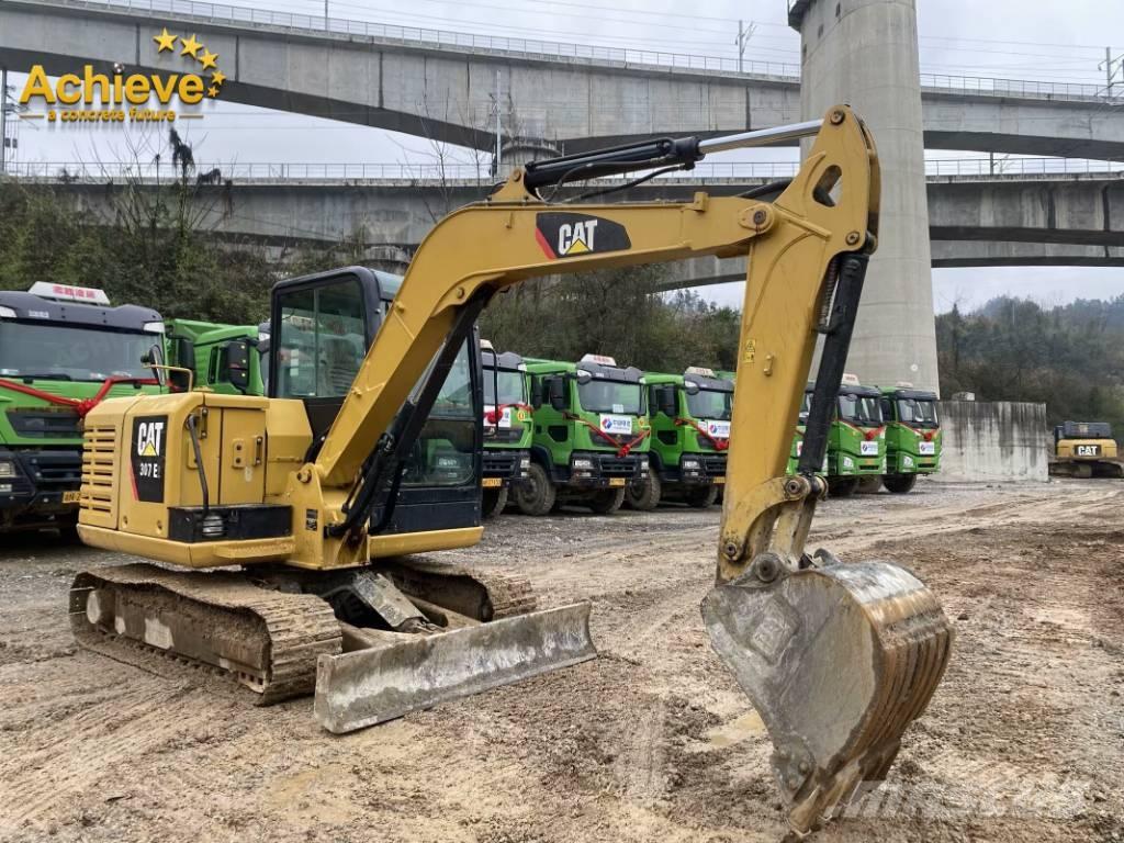 CAT 305.5 E 小型挖掘机