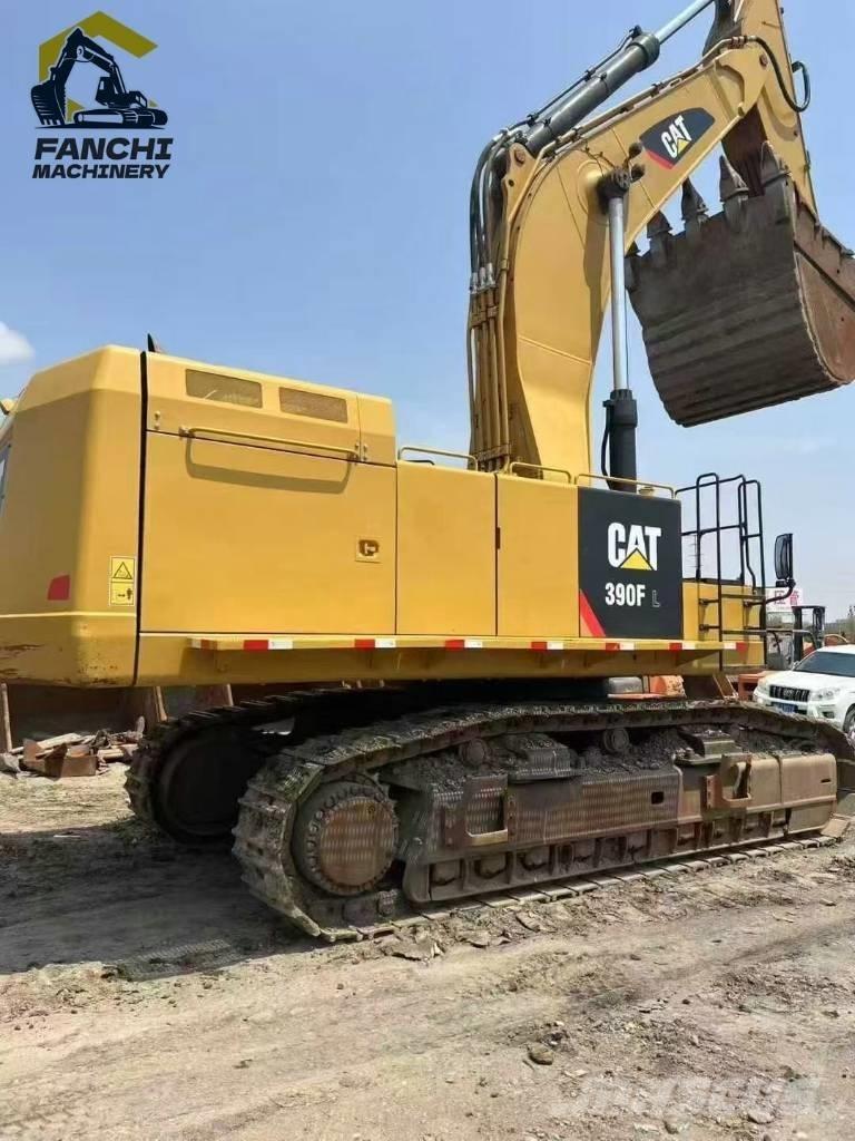 CAT 390F 履带挖掘机