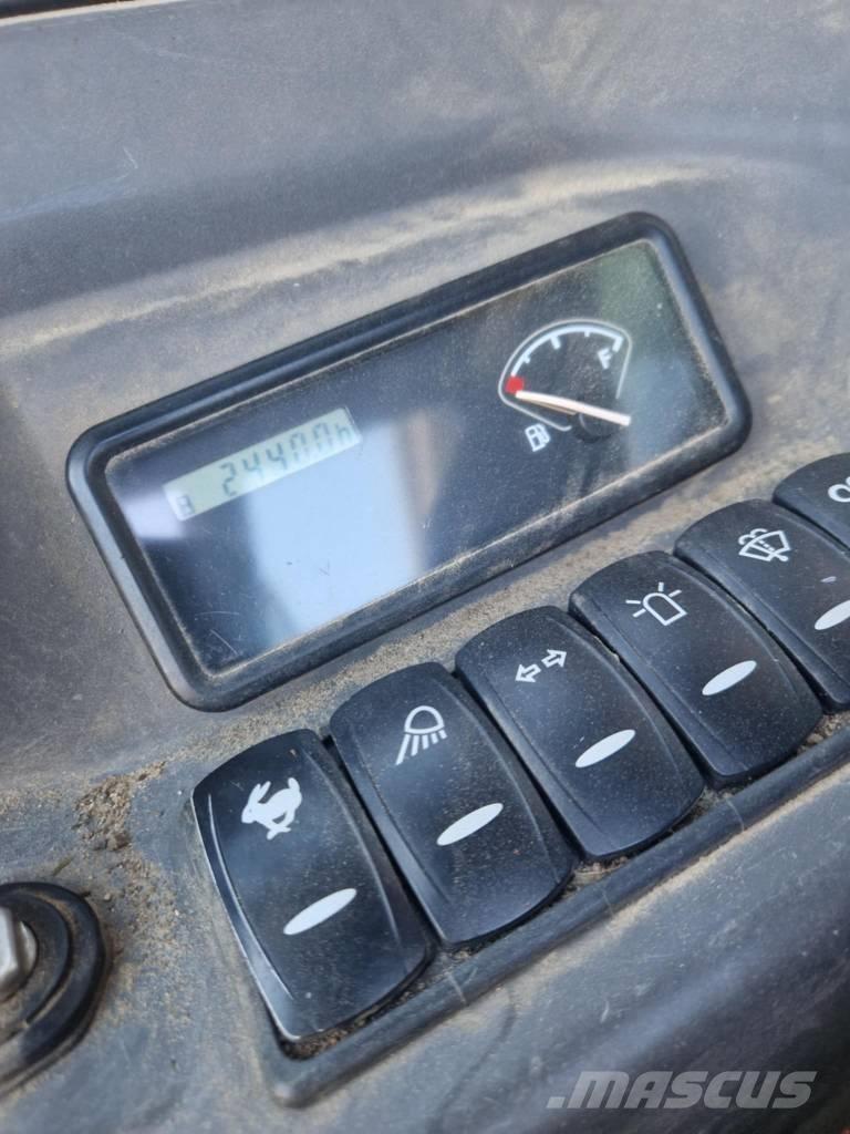 Volvo EC 20 D 小型挖掘机