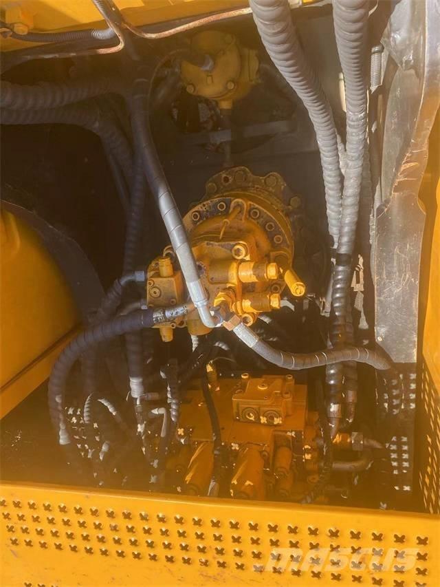 Sany SY215C 履带挖掘机