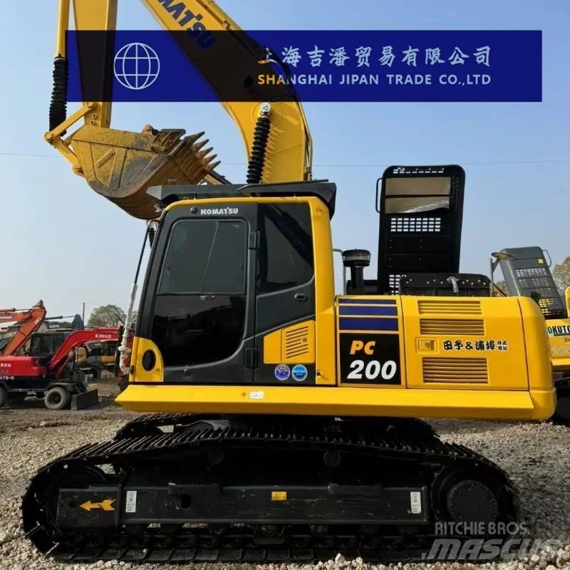 Komatsu PC 200 履带挖掘机