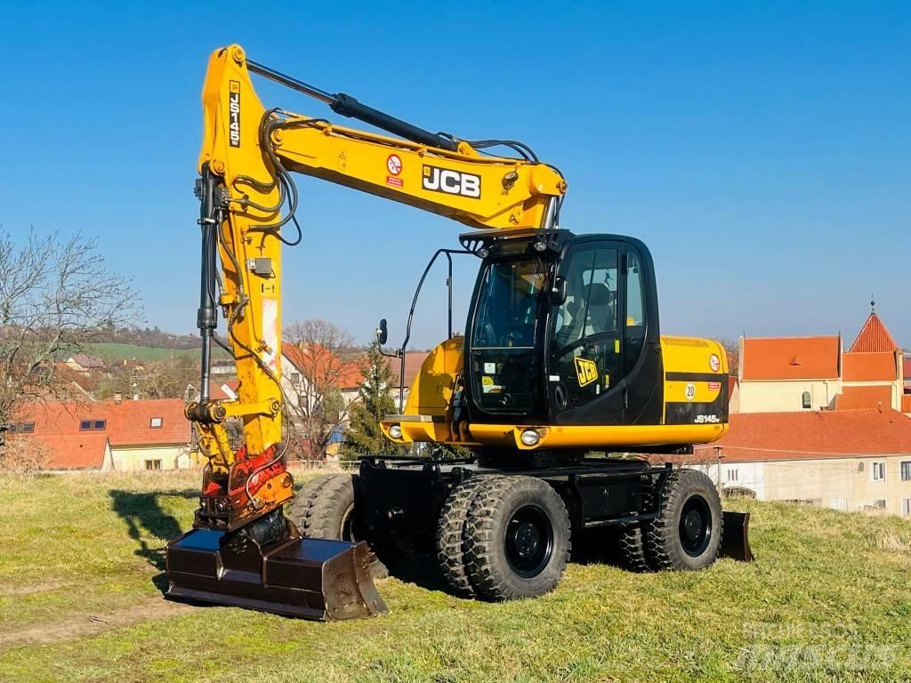 JCB JS 145 W 轮式挖掘机