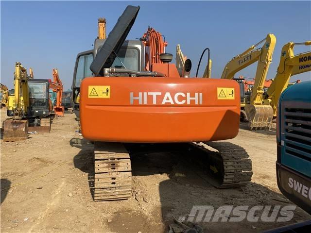 Hitachi ZX210 履带挖掘机