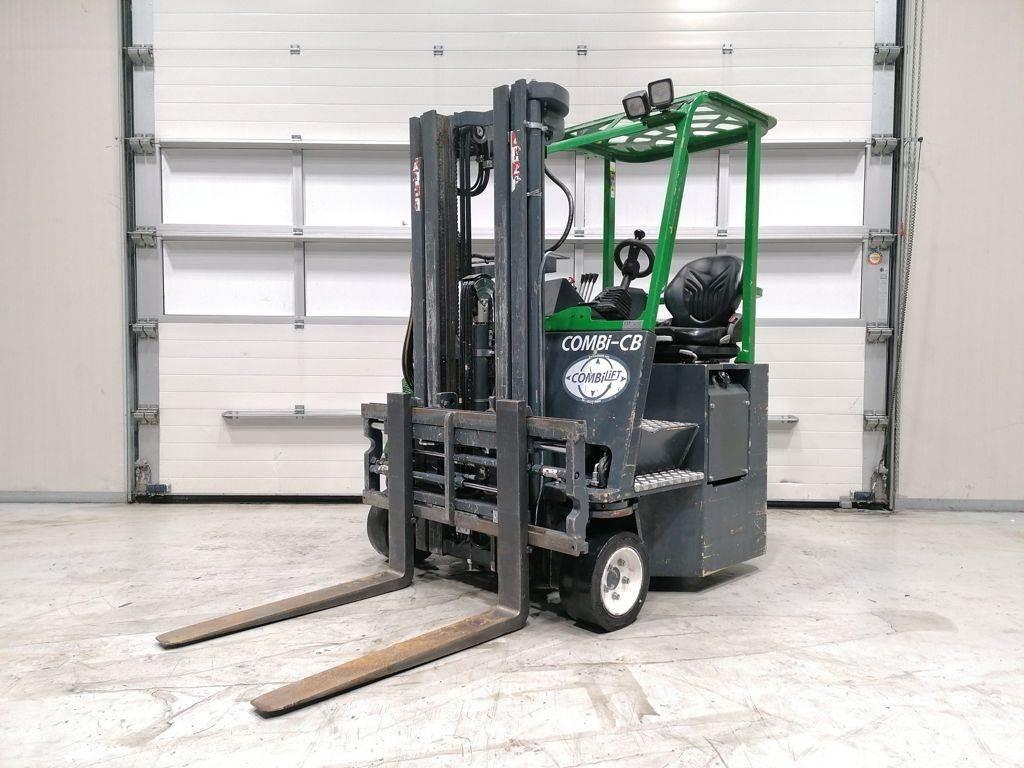 Combilift CB2500 侧卸式铲车