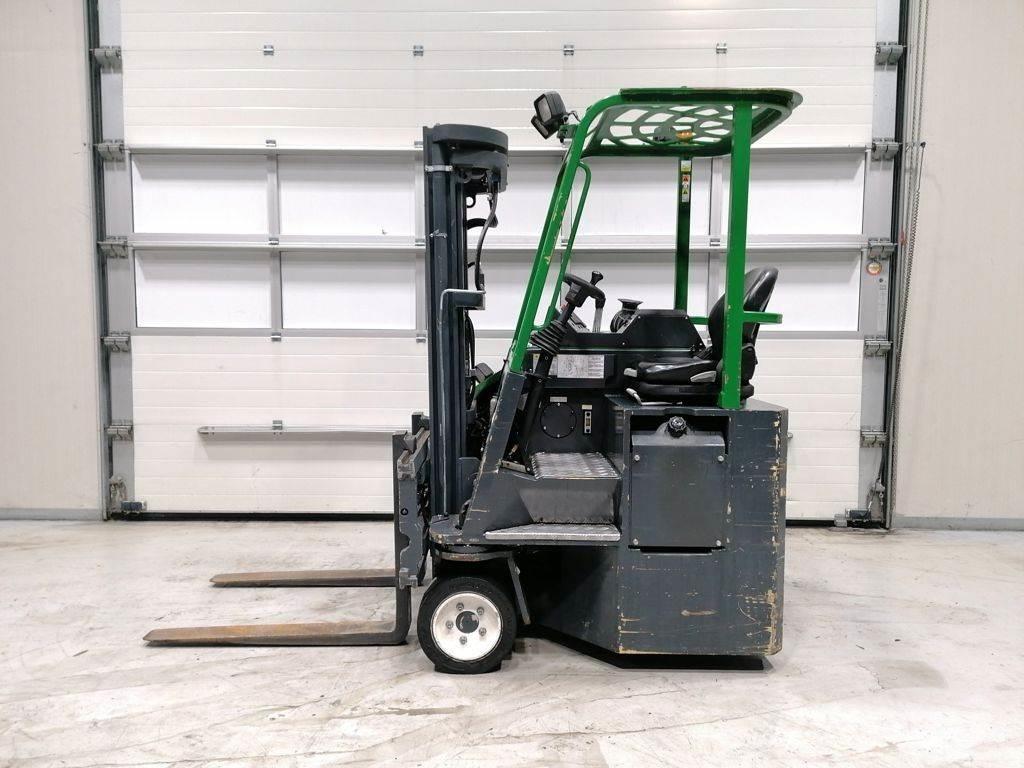 Combilift CB2500 侧卸式铲车