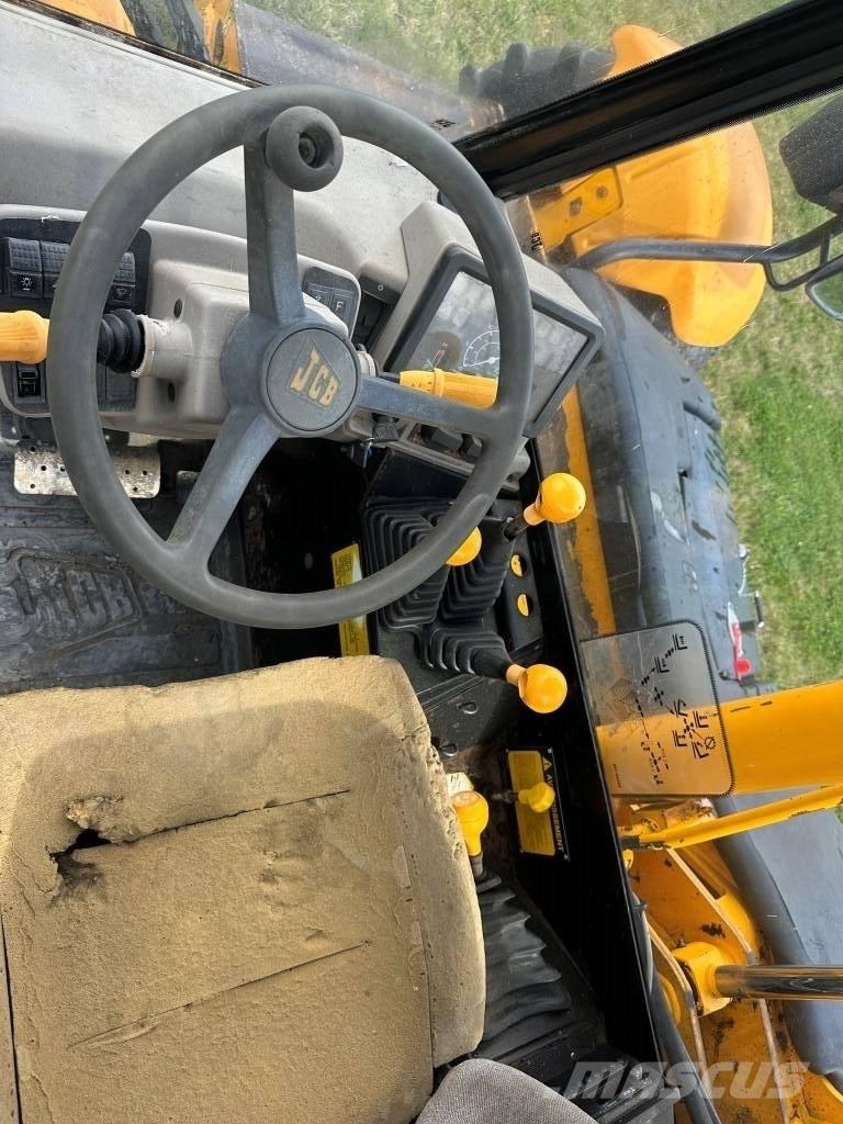 JCB 526 电动叉车