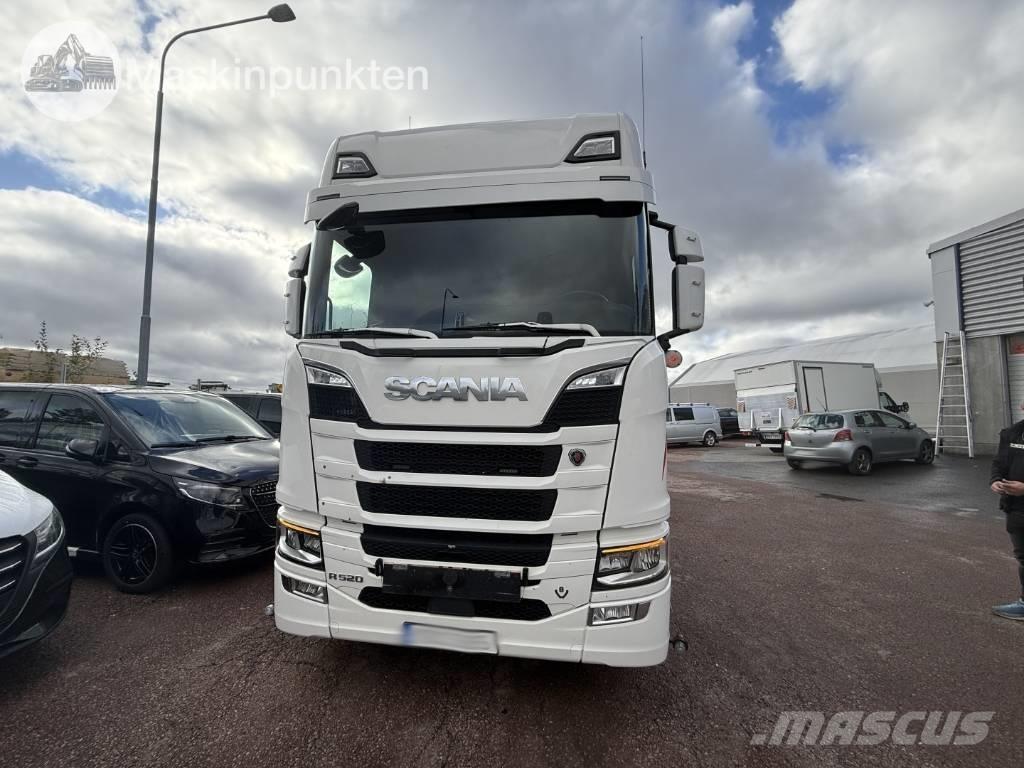 Scania R 520 牵引车