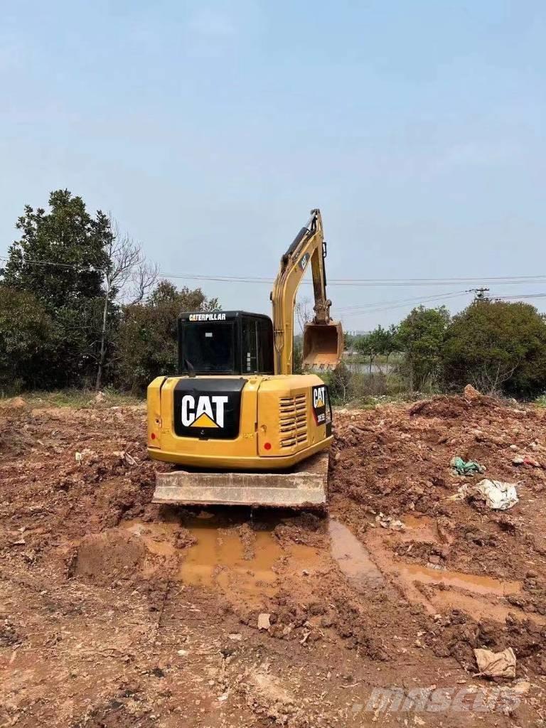 CAT 305.5E 小型挖掘机