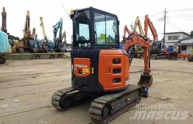 Hitachi 30 小型挖掘机
