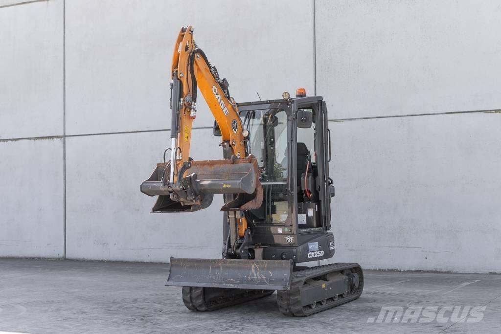 CASE CX 25 D 小型挖掘机