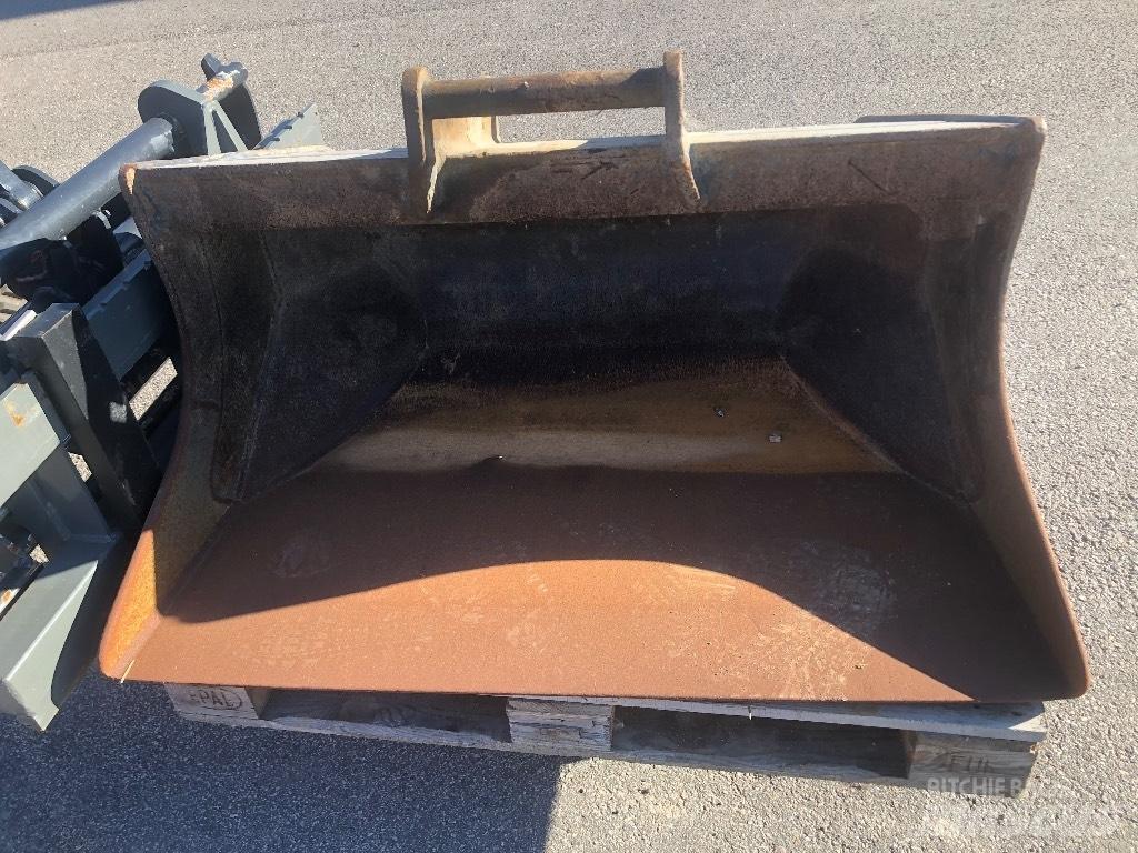 Engcon Planerskopa 中型挖掘机